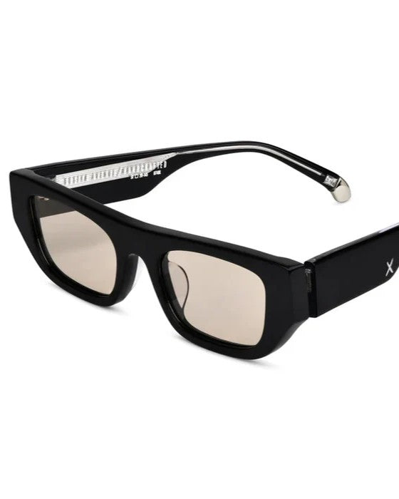 Dostyk Avenue Gloss Black / Cola Photochromic