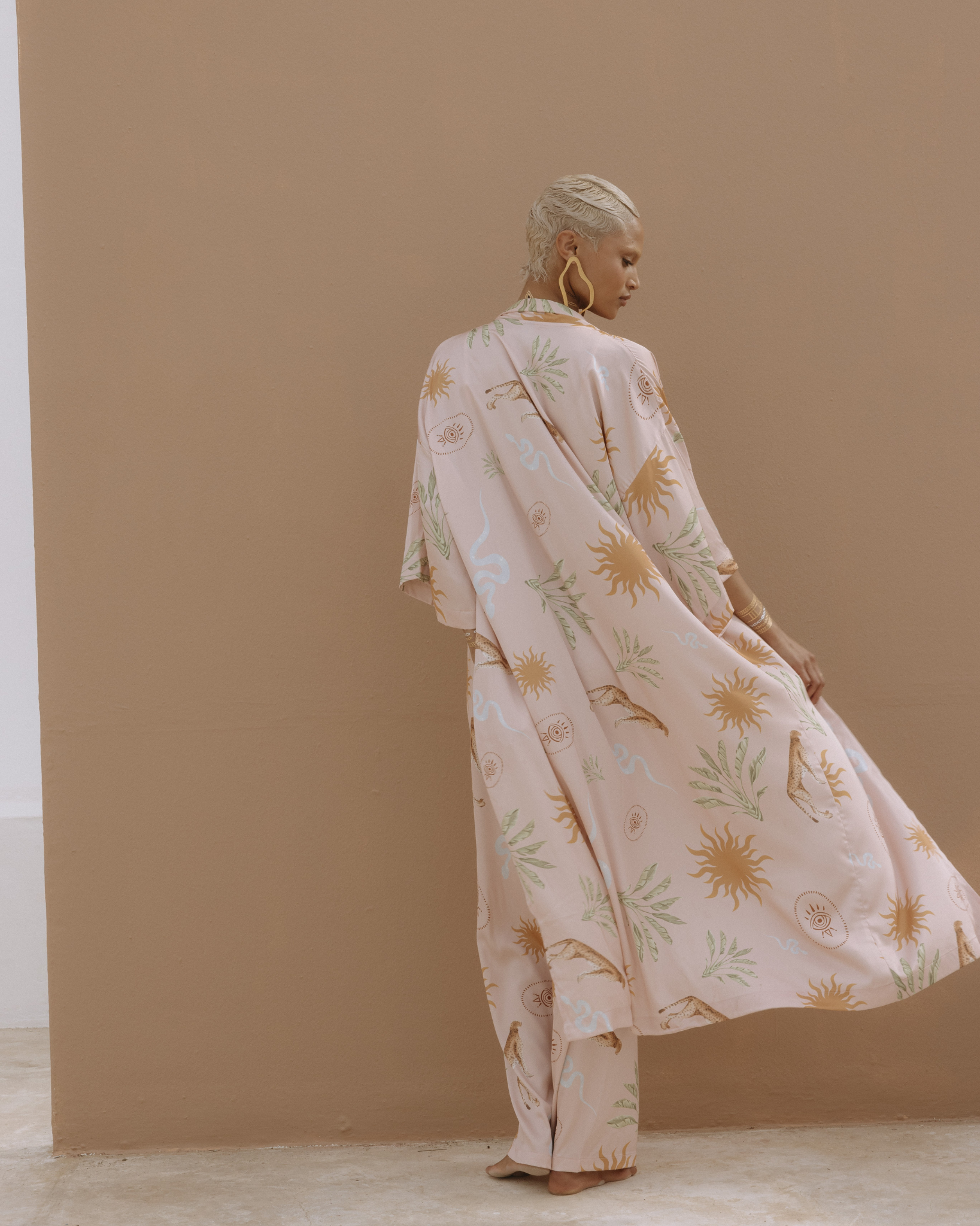 Apollo Kimono Spellbound Repeat