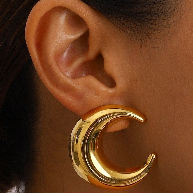 Curvado 18k Plated Gold Earrings