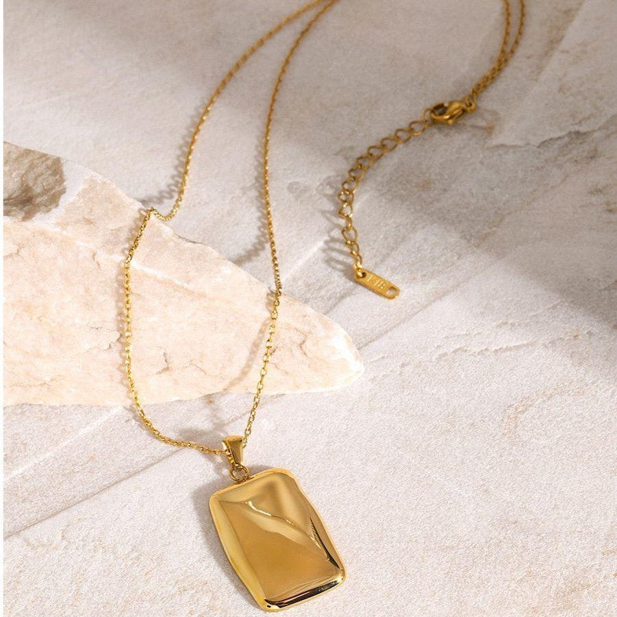 Minimal Muse 18k Plated Gold Necklace